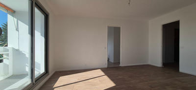 Appartement - 95 m² - 5 pièces