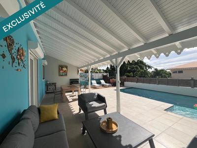 Maison - 94 m² - 5 pièces