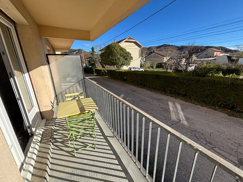 Appartement - 77 m² - 4 pièces