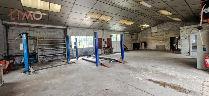 Maison de village - 394 m² - 1 pièce