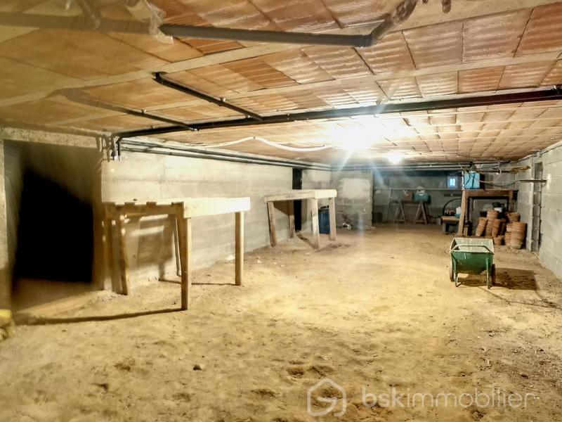 Maison ancienne - 206 m² - 7 pièces