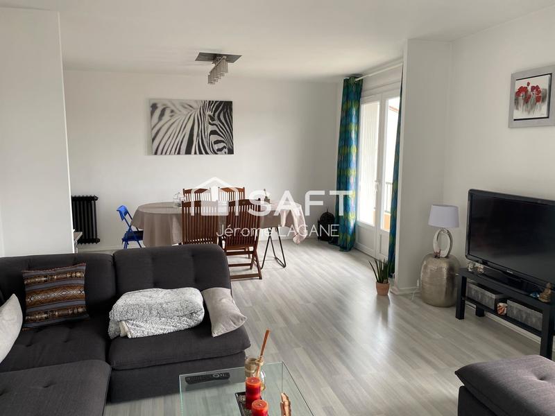 Appartement - 90 m² - 4 pièces