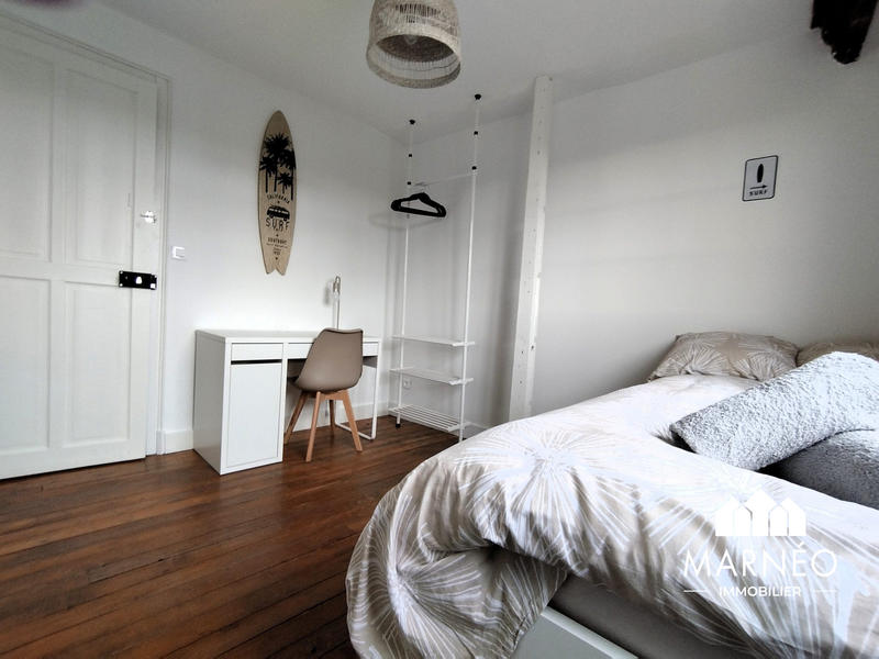 Maison - 205 m² - 8 pièces