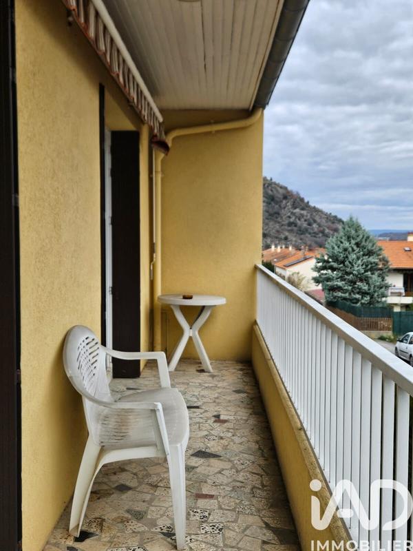 Maison - 86 m² - 4 pièces