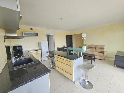 Appartement - 60 m² - 3 pièces