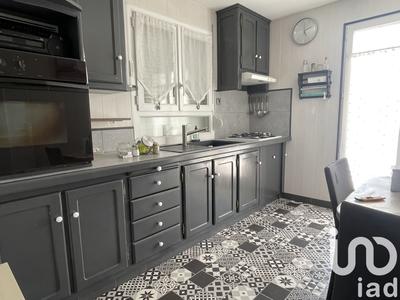 Maison - 84 m² - 5 pièces