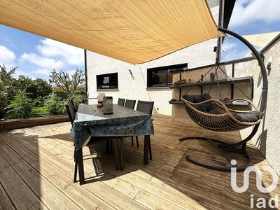 Maison - 140 m² - 6 pièces