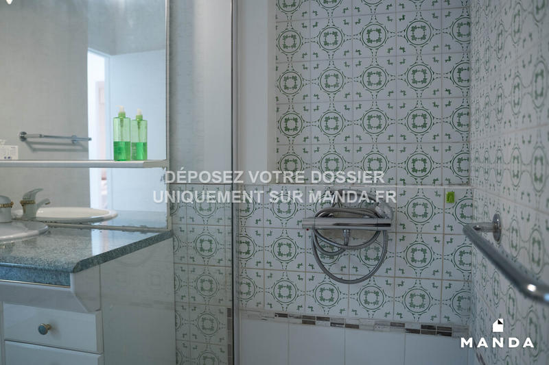 Chambre - 10 m² - 4 pièces