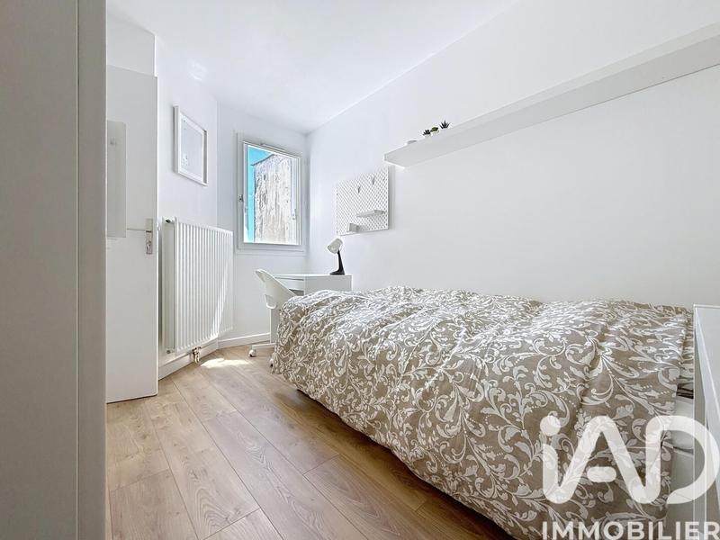 Appartement - 77 m² - 5 pièces