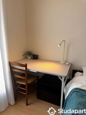 Chambre - 15 m² - 1 pièce