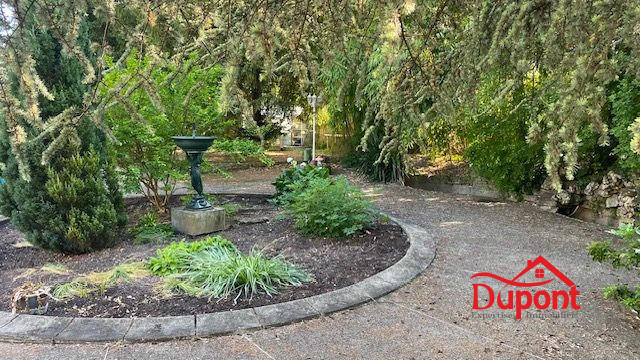 Maison - 256 m² - 8 pièces