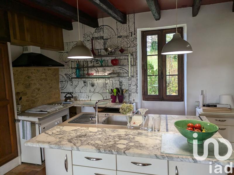 Maison - 217 m² - 7 pièces