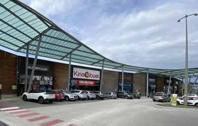 Local commercial - 417 m²