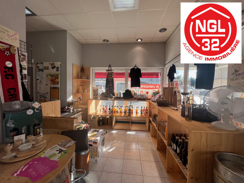 Fonds de commerce - Magasins - 87 m²
