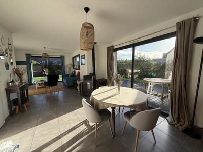 Maison - 120 m² - 5 pièces