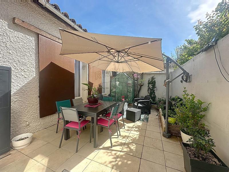 Maison - 90 m² - 3 pièces