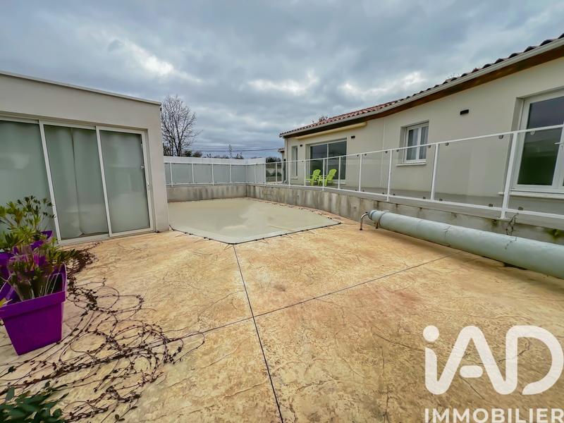 Maison - 121 m² - 5 pièces