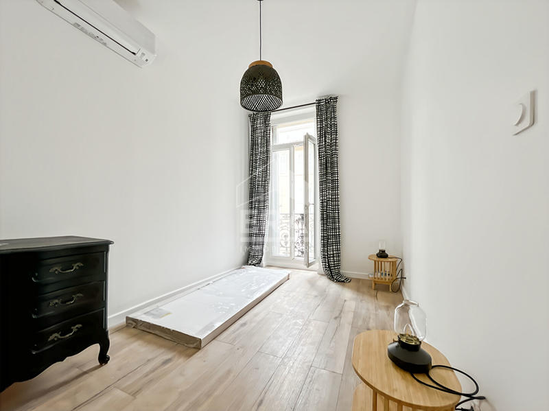 Appartement - 75 m² - 4 pièces