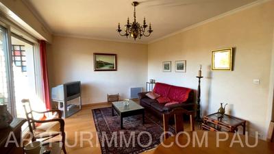 Appartement - 88 m² - 4 pièces