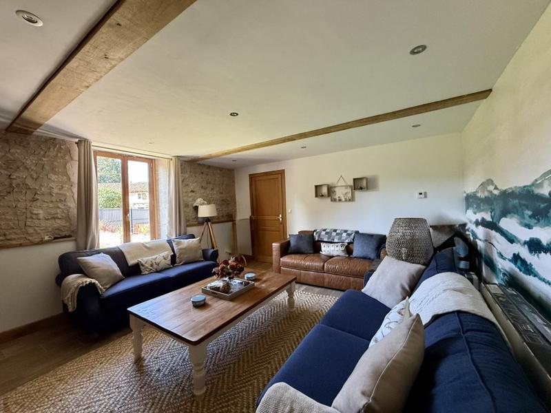 Propriété - 550 m² - 29 pièces