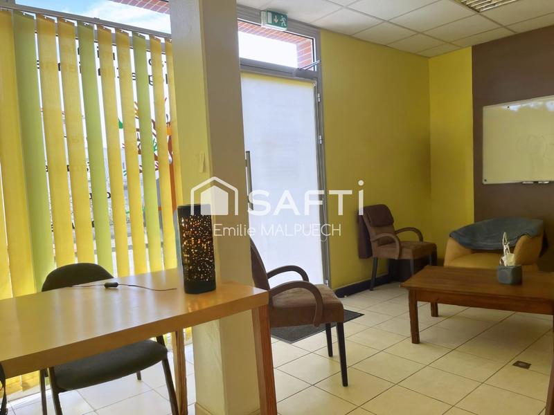 Local commercial - 141 m² - 2 pièces