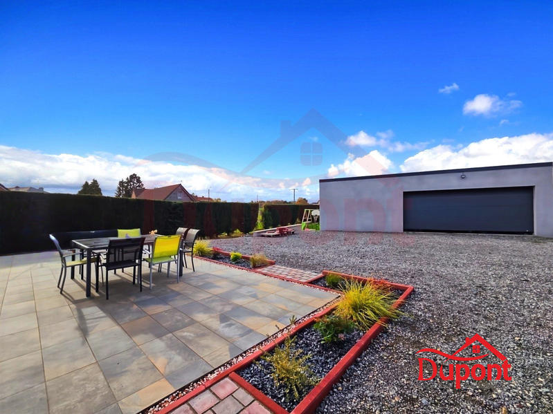 Maison - 101 m² - 7 pièces