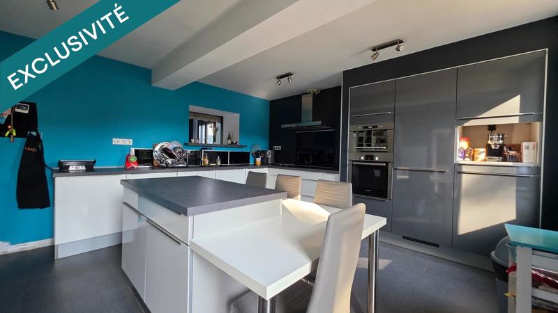 Maison - 140 m² - 6 pièces