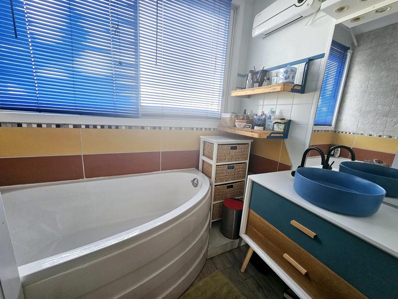 Maison - 149 m² - 8 pièces