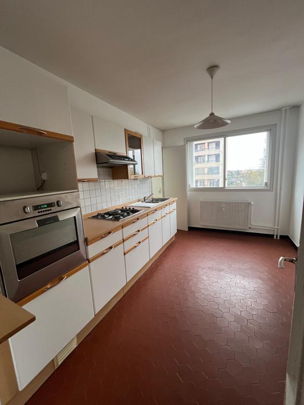 Appartement - 77 m² - 3 pièces