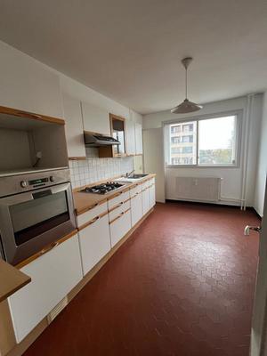 Appartement - 77 m² - 3 pièces