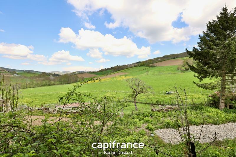 Maison - 220 m² - 7 pièces