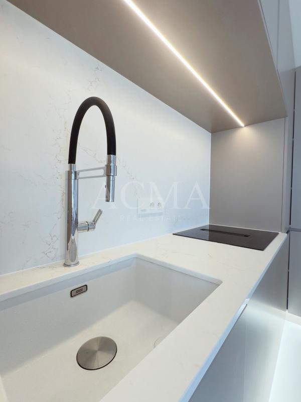 Appartement - 106 m² - 4 pièces