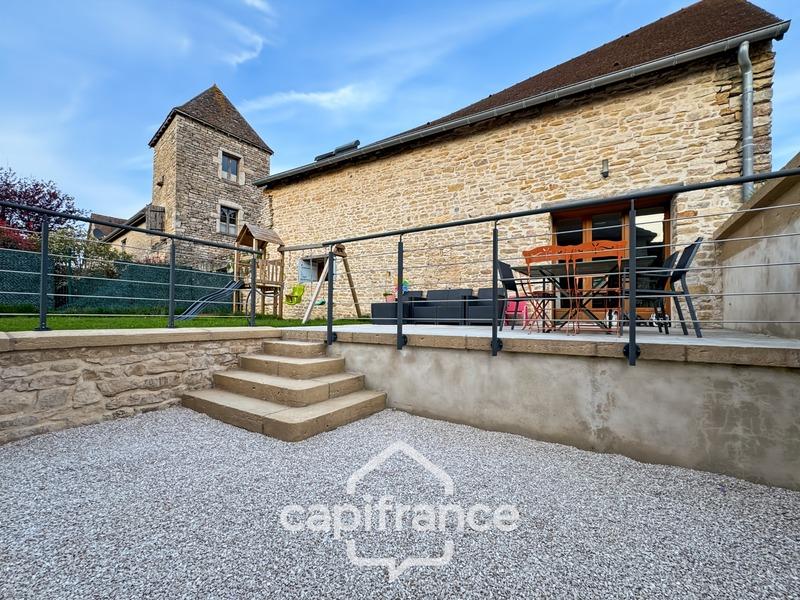 Maison en pierre - 112 m² - 5 pièces