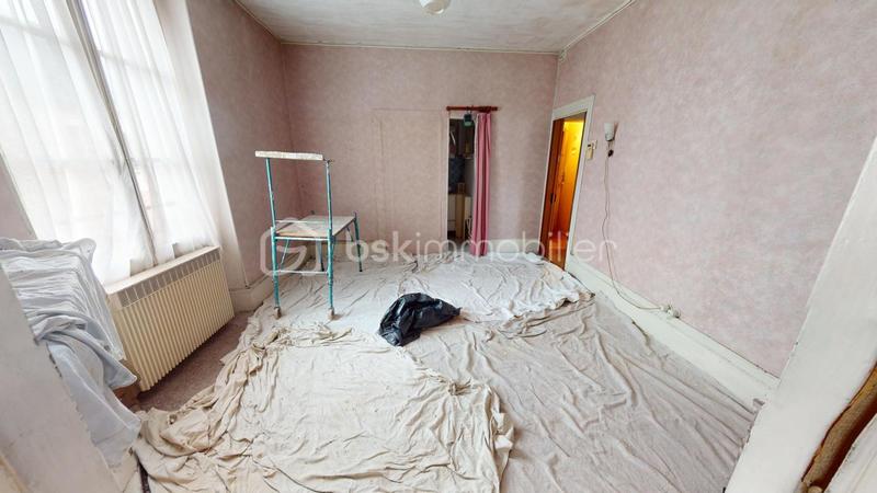 Maison - 200 m² - 4 pièces