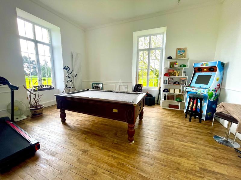 Maison de domaine - 250 m² - 8 pièces