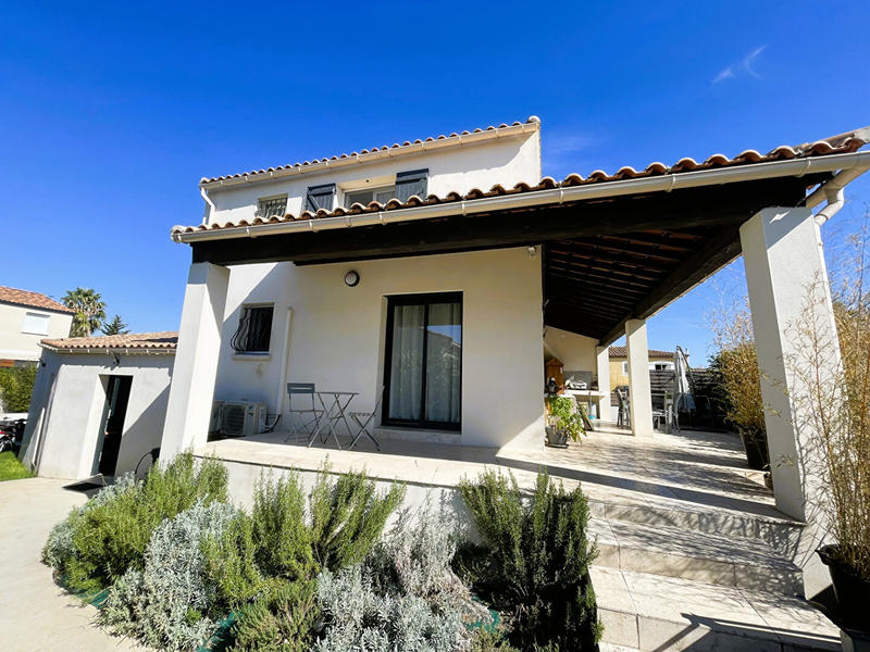 Maison - 196 m² - 7 pièces