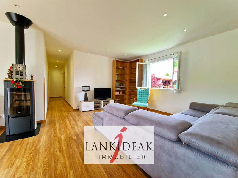 Maison - 146 m² - 5 pièces