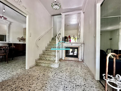 Propriété - 231 m² - 7 pièces