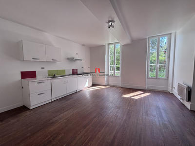 Appartement - 112 m² - 4 pièces