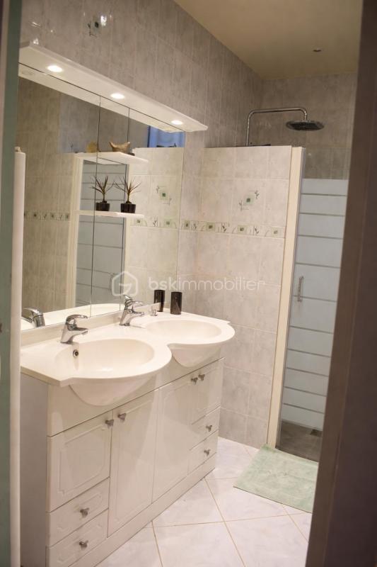 Maison en pierre - 134 m² - 6 pièces