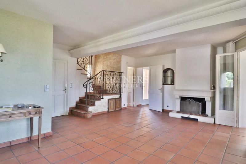 Maison - 178 m² - 7 pièces