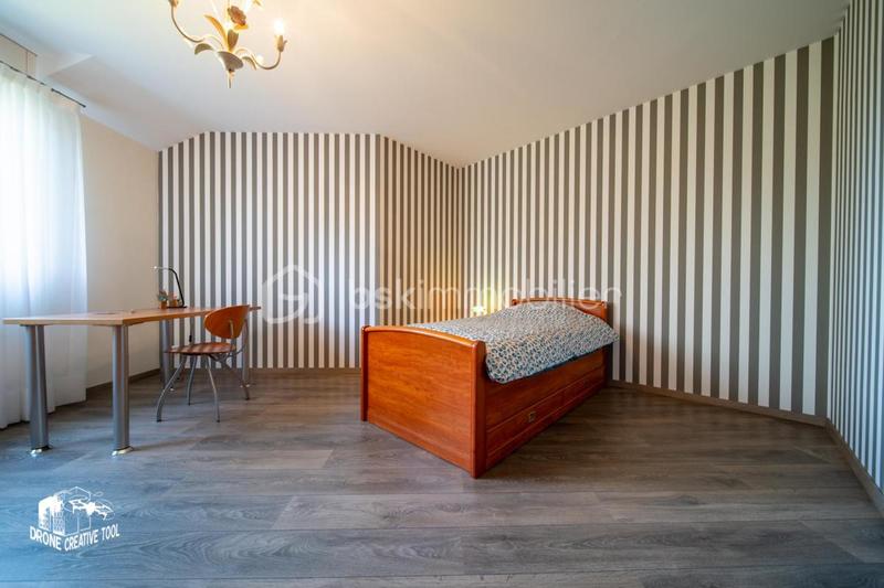 Maison d'architecte - 290 m² - 8 pièces