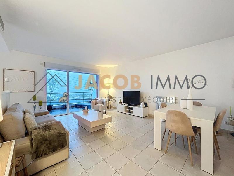 Appartement - 5 309 m² - 2 pièces