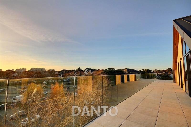 Penthouse - 152 m² - 5 pièces