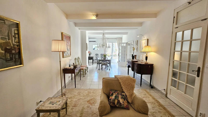 Maison traditionnelle - 140 m² - 5 pièces