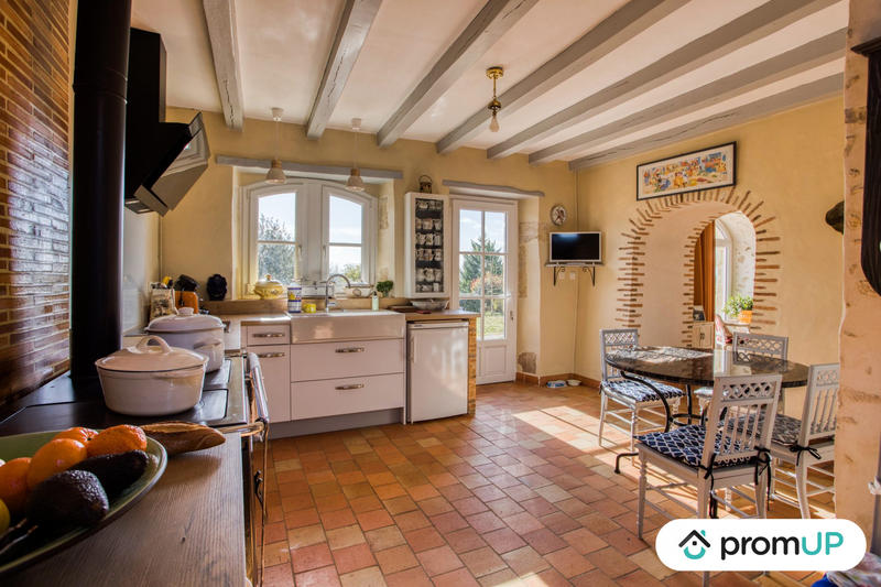 Maison ancienne - 138 m² - 4 pièces