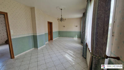 Maison - 156 m² - 8 pièces