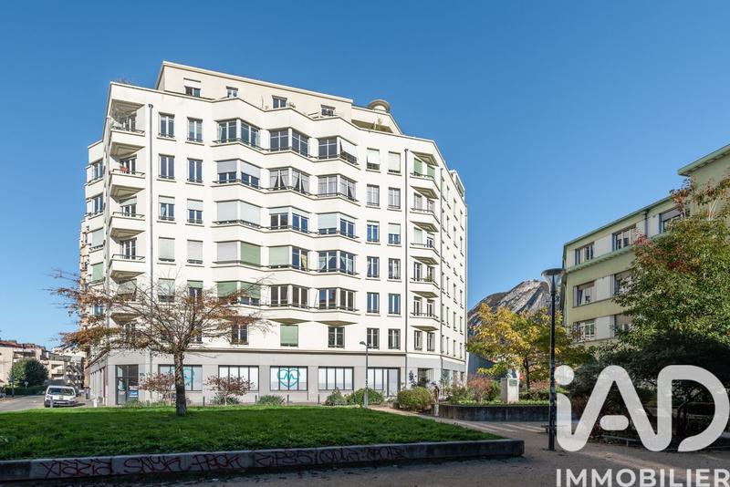 Appartement - 127 m² - 5 pièces