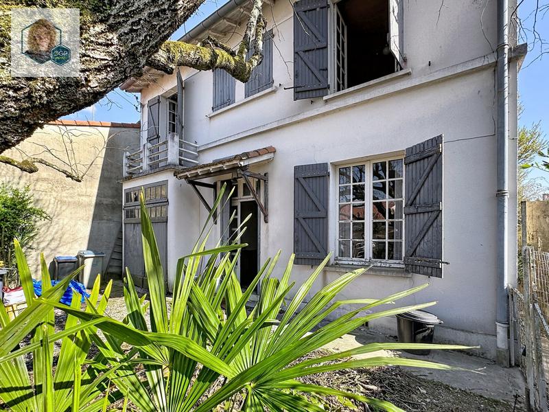 Maison ancienne - 186 m² - 5 pièces