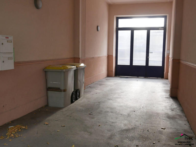 Appartement - 87 m² - 4 pièces